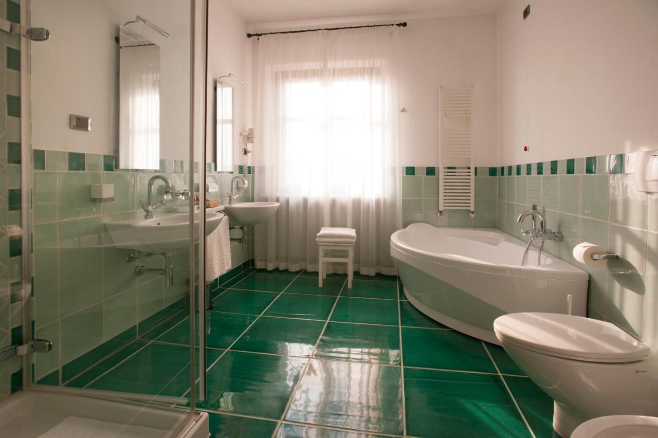Villa Tiboldi Canale Extérieur photo
